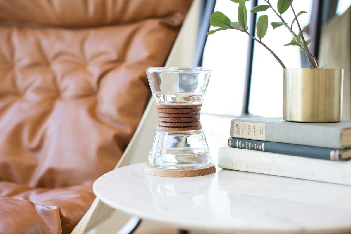 Bourbon Joy: The Perfect Long-Lasting Room Fragrance