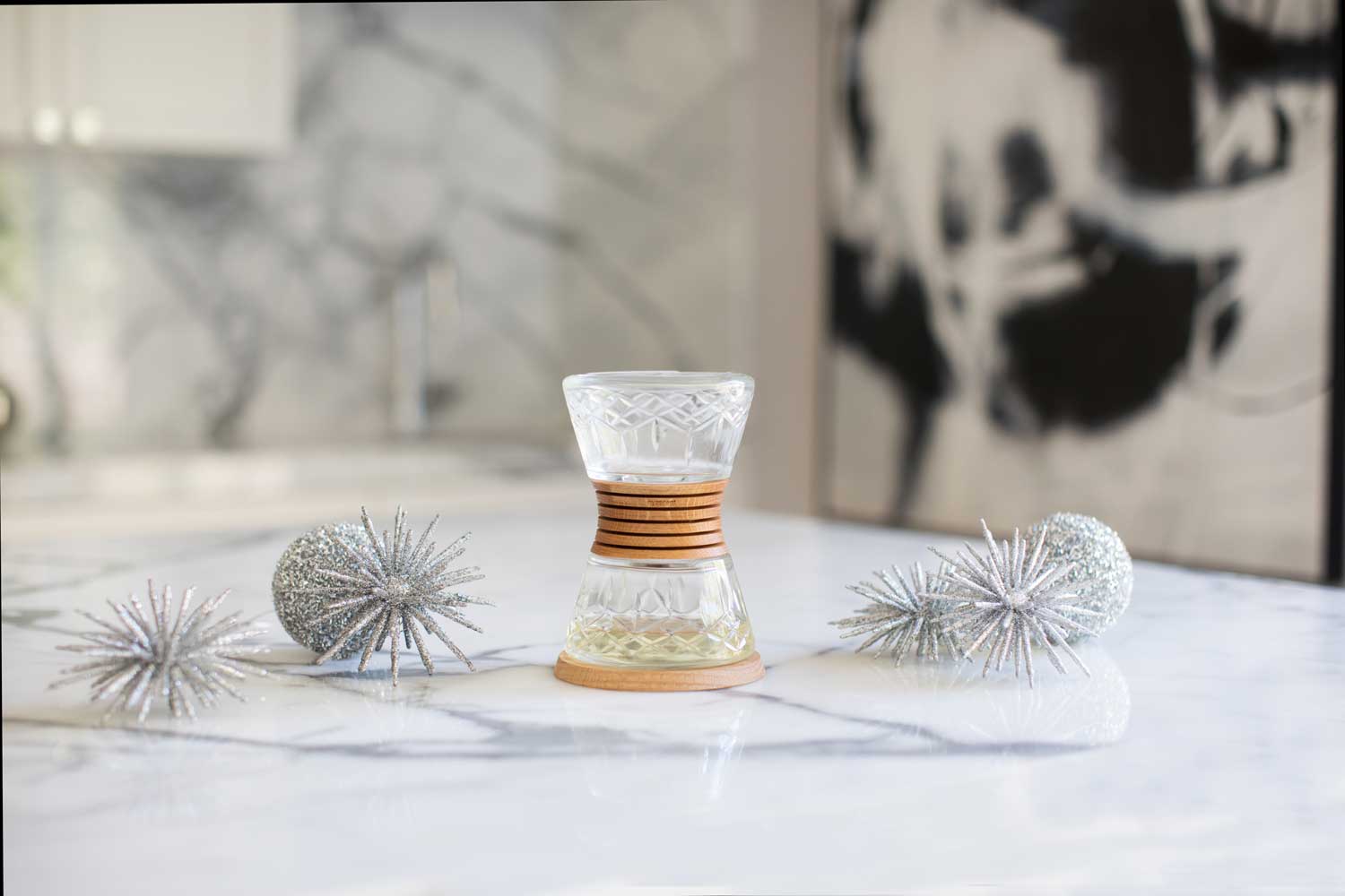 Elevate Your Holiday Decor and Guest Room with Home Luxury Scents